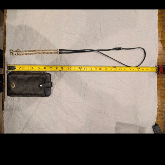 Coach crossbody phone case - Picture 2 of 4